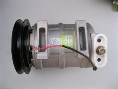 福田雷沃80挖掘機空調壓縮機